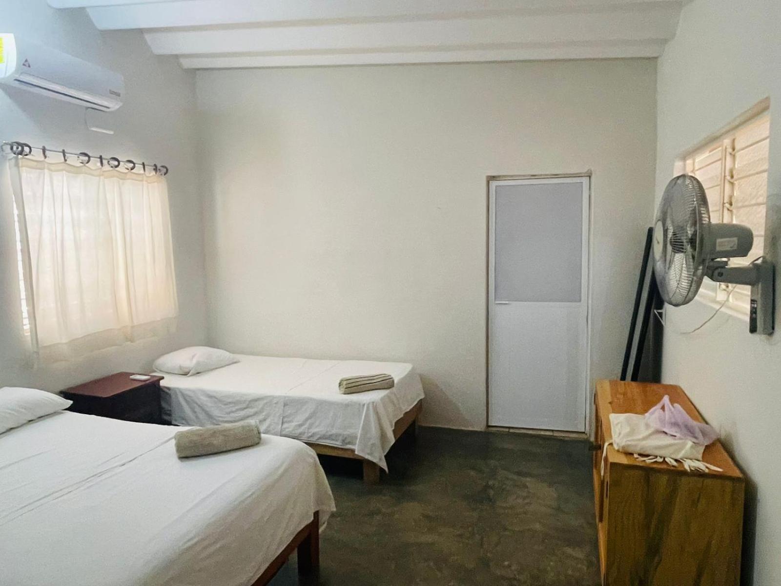 Casa Sixta A 7Min Del Aeropuerto Internacional Pmx Y 2 Cuadras Terminal Autob Ado Puerto Escondido (Oaxaca) Exterior foto